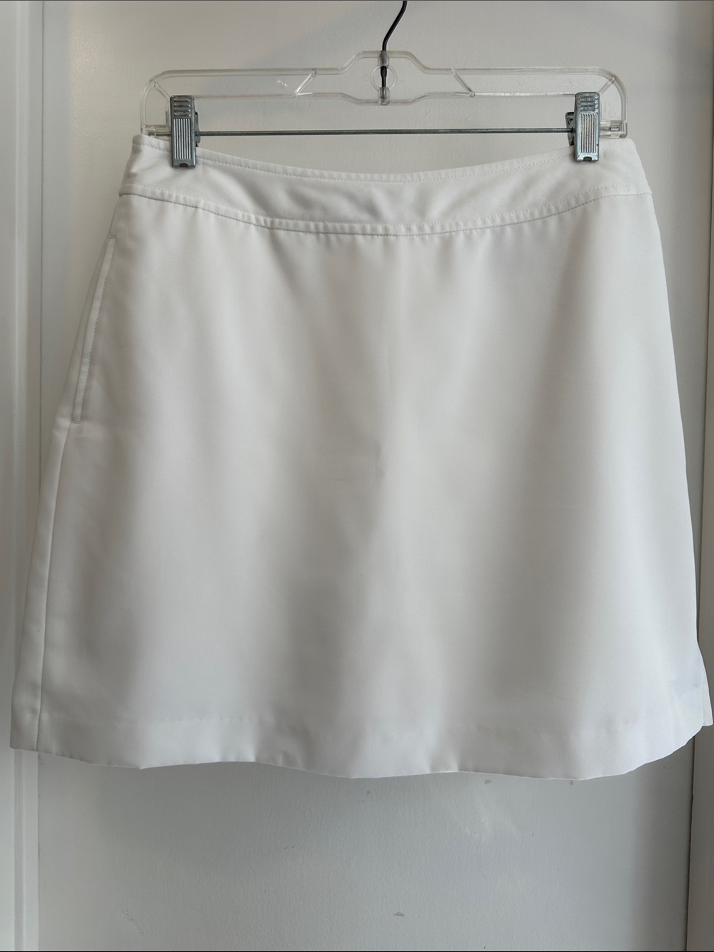 Ashworth White Mini Golf Skort Women’s Size 8
